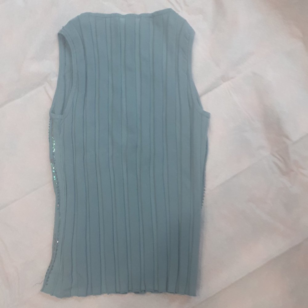 Optimum Nostalgic Women’s Aqua color no sleeves with shiny very small beats - Picture 4 of 6